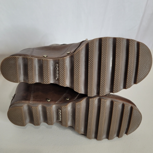 Sorel Brown Waterproof Distressed Leather Lace-Up City Wedge Boot - Size 8 - Picture 14 of 15